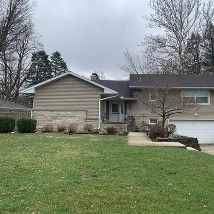 Buy this 4 bed house on 10 Meridian Terrace in Paxton, IL 60957
