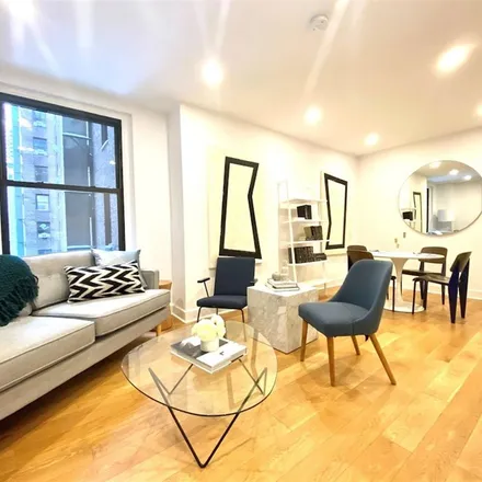 Rent this 3 bed apartment on The Buchanan in 160 East 48th Street, New York
