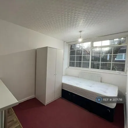 Image 1 - 32 Elthorne Road, London, N19 4AG, United Kingdom - Apartment for rent