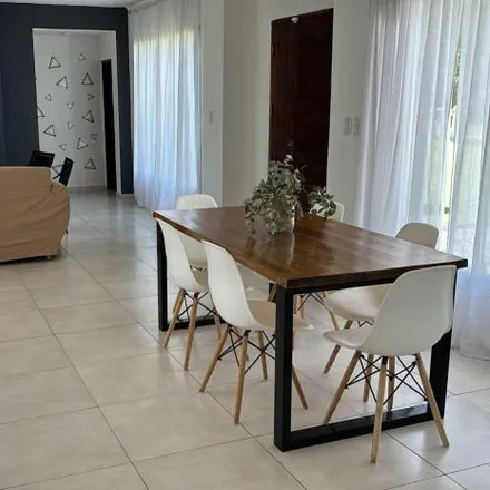 Rent this 3 bed house on unnamed road in San Nicolás, Buenos Aires