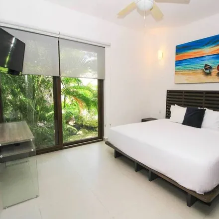 Rent this 2 bed apartment on 77737 Akumal in ROO, Mexico