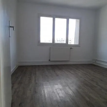 Rent this 3 bed apartment on 40 Rue des Buissonnées in 38600 Fontaine, France