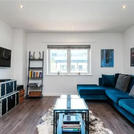 Image 2 - Sudeley Court, 7 Broughton Place, London, E17 5FF, United Kingdom - Apartment for sale