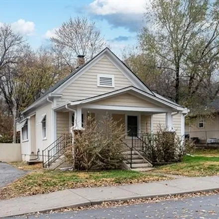 Buy this 3 bed house on 160 South 16th Street in Kansas City, KS 66102