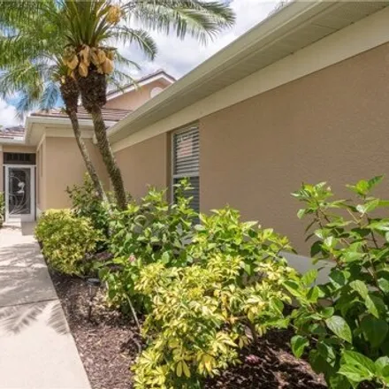 Image 3 - 8133 Woodridge Pointe Dr, Fort Myers, Florida, 33912 - House for sale