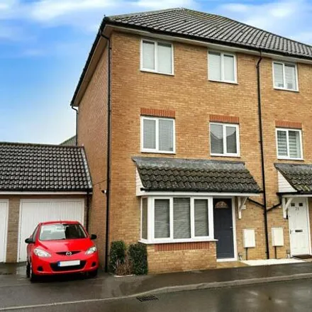 Buy this 4 bed duplex on unnamed road in Lyminster, BN17 6GU