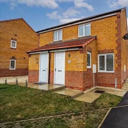Buy this 2 bed duplex on Allotment Way in Grimsby, DN31 2FJ