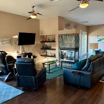 Rent this 4 bed apartment on 98 Waterloo Court in Rancho Mirage, CA 92270