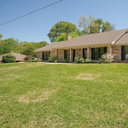 Image 2 - 244 Forrest South Drive, Whitehouse, TX 75791, USA - House for sale