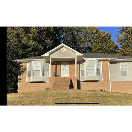 Buy this 3 bed house on 5710 Hickory Court in Ridgewood, Pinson