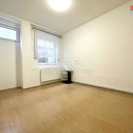 Rent this 3 bed apartment on Mariánské sousoší in náměstí starosty Pavla, 272 01 Kladno
