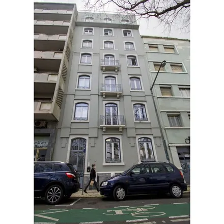 Image 4 - Avenida Defensores de Chaves 93, 1000-120 Lisbon, Portugal - Apartment for rent