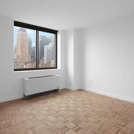 Image 9 - Oxford Cleaners, 360 West 43rd Street, New York, NY 10036, USA - Apartment for rent