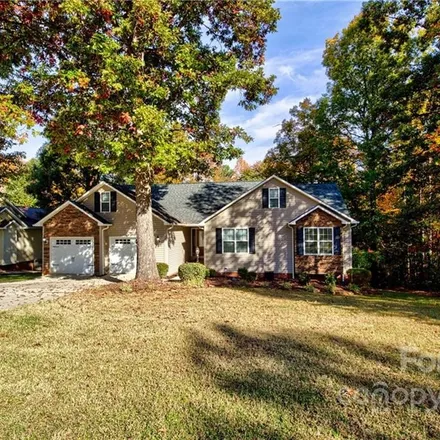 Buy this 3 bed house on 5232 Foley Drive in Hickory, NC 28602