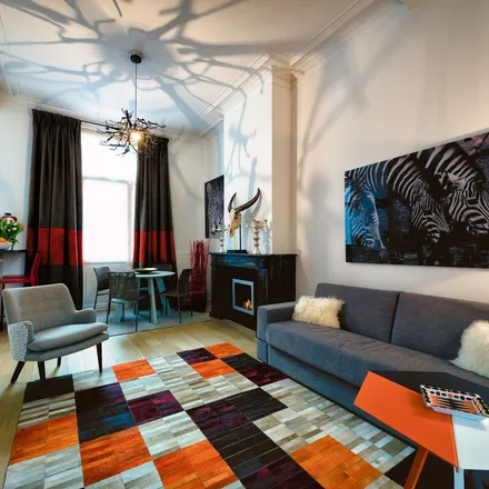 Rent this 2 bed apartment on Rue Paul Lauters - Paul Lautersstraat 5 in 1050 Brussels, Belgium
