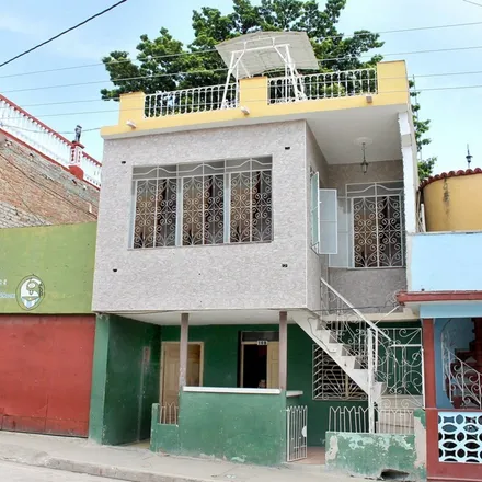 Rent this 4 bed house on Ciudad de Trinidad in Armando Mestre, CU