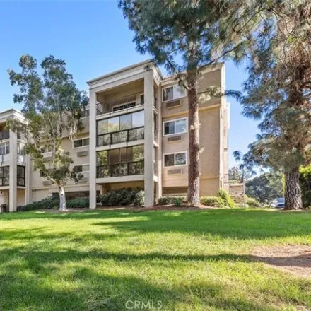 Rent this 3 bed condo on unnamed road in Laguna Woods, CA 92637