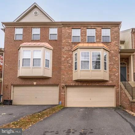 Buy this 3 bed townhouse on 12467 Lucas Drive in Pender, Chantilly