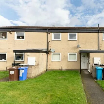Buy this 2 bed apartment on Grassdale View in Sheffield, S12 4LZ