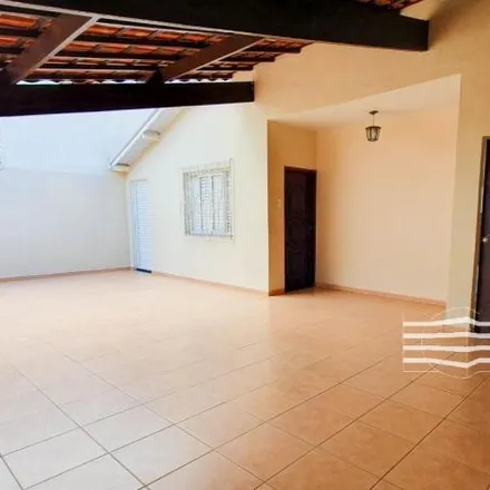 Rent this 3 bed house on Rua Marechal Rondon in Vila Santos, Caçapava - SP