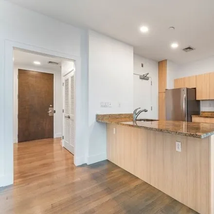 Image 8 - 585 Boylston Street, Boston, MA 02116, USA - Apartment for rent