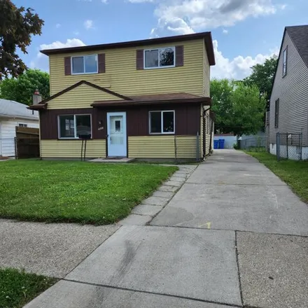 Buy this 5 bed house on 5705 Campbell Street in Dearborn Heights, MI 48125