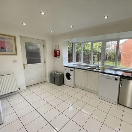 Rent this 6 bed house on 4 Rimer Close in Norwich, NR5 9HZ