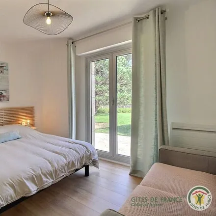 Rent this 3 bed house on Rue de Tréguier in 22710 Penvénan, France