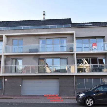 Rent this 2 bed apartment on Torhoutse Steenweg 114 in 8200 Bruges, Belgium