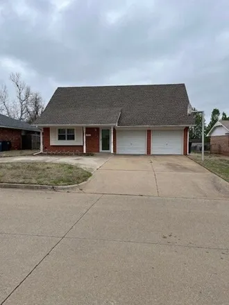 Buy this 5 bed house on 734 West Briarcrest Drive in Midwest City, OK 73110