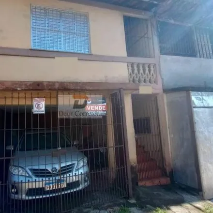 Buy this 3 bed house on Rua Tupinambás in Conceição, Diadema - SP