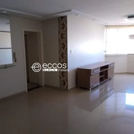 Rent this 3 bed apartment on Rua Professora Nilda de São José in Segismundo Pereira, Uberlândia - MG
