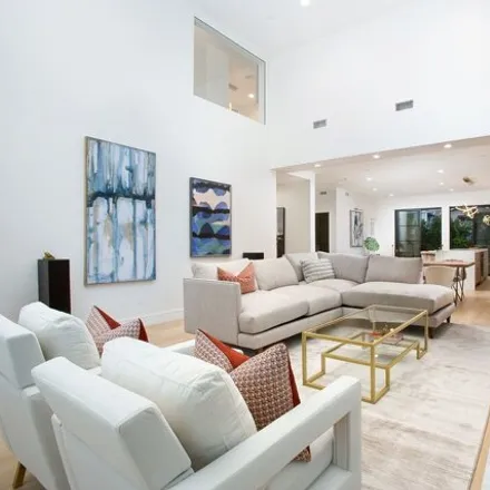 Image 7 - 244 South Gramercy Place, Los Angeles, CA 90020, USA - House for rent