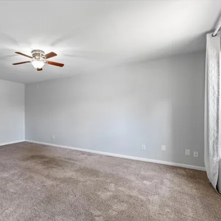 Image 9 - 3801 Fairfield Avenue, Normandy Village, Shreveport, LA 71106, USA - Condo for sale