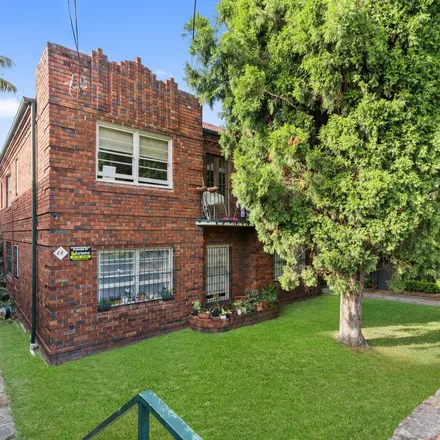 Rent this 2 bed apartment on Waverley College Preparatory School in Henrietta Street, Waverley NSW 2024