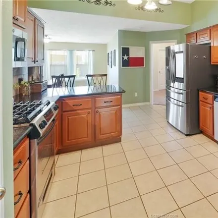 Image 7 - 1201 Spartanburg Court, College Station, TX 77845, USA - House for sale