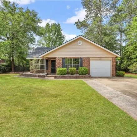 Buy this 3 bed house on 325 Nottingham Way in Hinesville, GA 31313