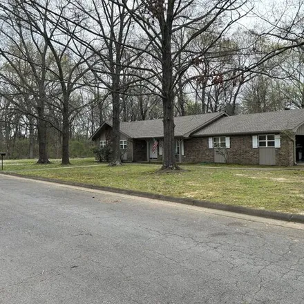 Buy this 3 bed house on 209 South Arlington Avenue in Russellville, AR 72801