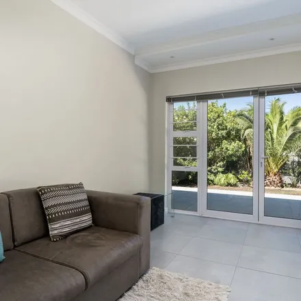 Image 9 - Merriman Avenue, The Links, Somerset West, 7130, South Africa - Apartment for rent