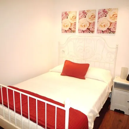 Rent this 2 bed apartment on Drottninggatan 12 in 751 42 Uppsala, Sweden