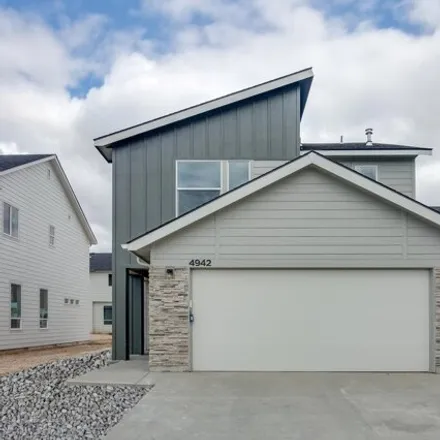 Buy this 3 bed house on 4961 N Willowside Ave in Meridian, Idaho