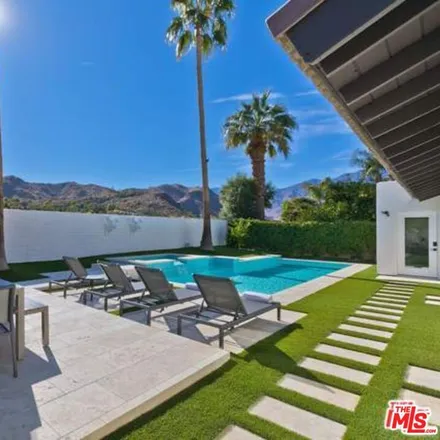 Rent this 3 bed house on KPSI-AM (Palm Springs) in Ridgeview Circle South, Palm Springs