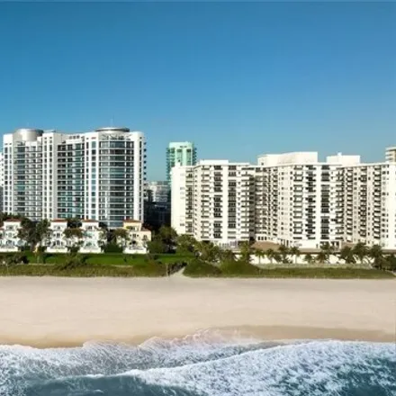 Image 5 - Miami Beach Boardwalk, Miami Beach, FL 33140, USA - House for sale