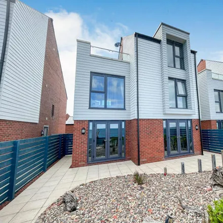 Buy this 4 bed house on Sidney Crescent in Newbiggin by the Sea, NE64 6XB