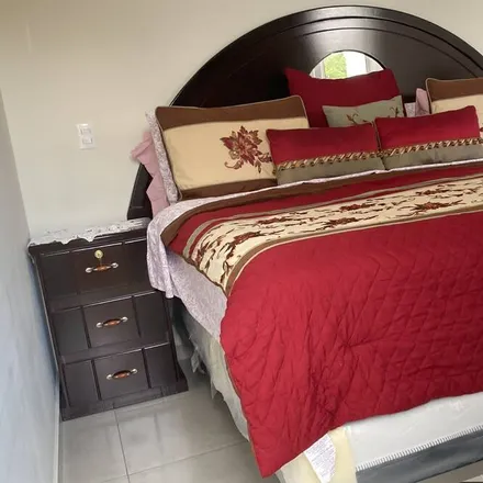 Rent this 3 bed house on San Salvador in Departamento de San Salvador, El Salvador