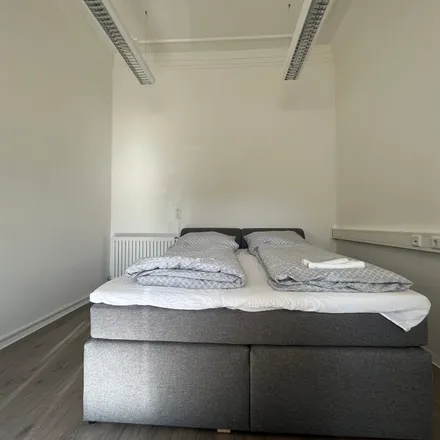 Rent this 3 bed apartment on Kriegsstraße 128 in 76133 Karlsruhe, Germany