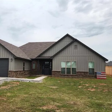 Buy this 4 bed house on 566 Spring Creek Rd in Lawton, Oklahoma