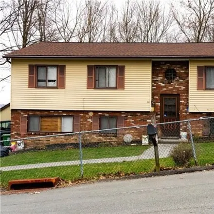Buy this 5 bed house on 2 Mountain Avenue in City of Middletown, NY 10940