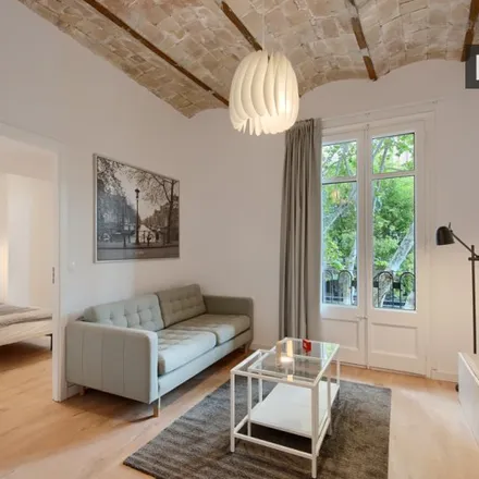 Rent this 3 bed apartment on Carrer de Còrsega in 207, 08001 Barcelona