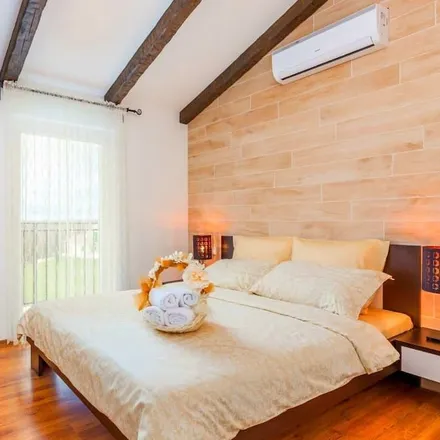 Rent this 3 bed house on Sveti Petar u Šumi in 5076, 52404 Sveti Petar u Šumi